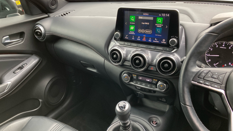 Nissan Juke 1.0 DiG-T 114 Tekna 5dr Petrol Hatchback